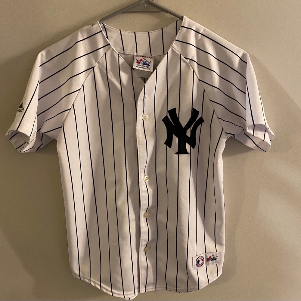JETER YANKEES JERSEY